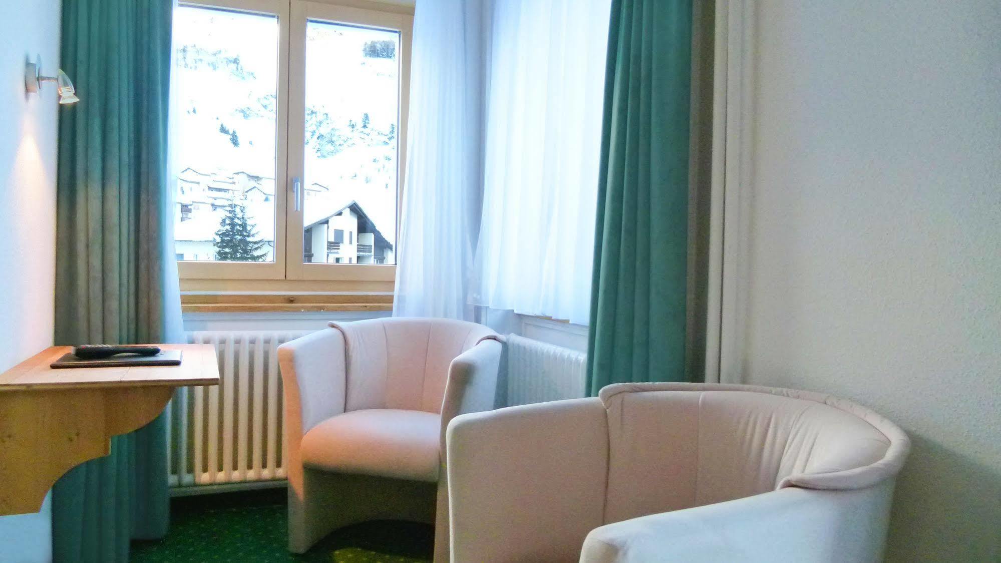 Hotel Grischuna Bivio Esterno foto